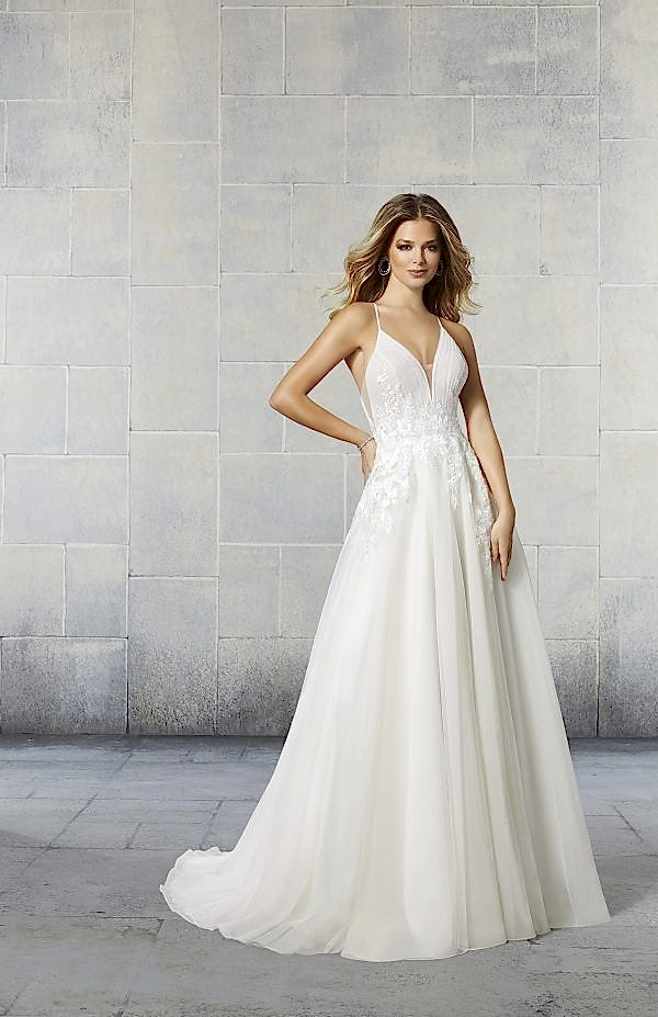 Wedding Dresses Under £1000